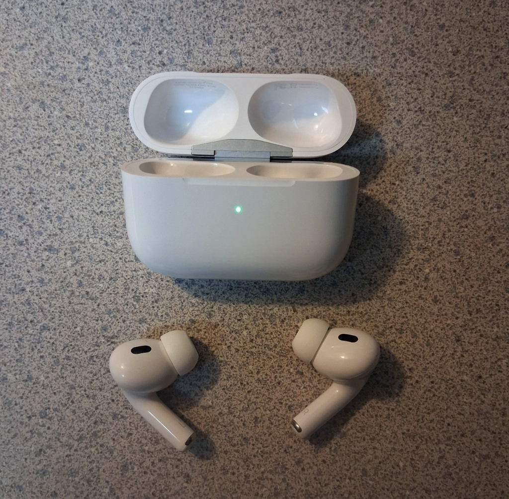 AirPod Pro 2s